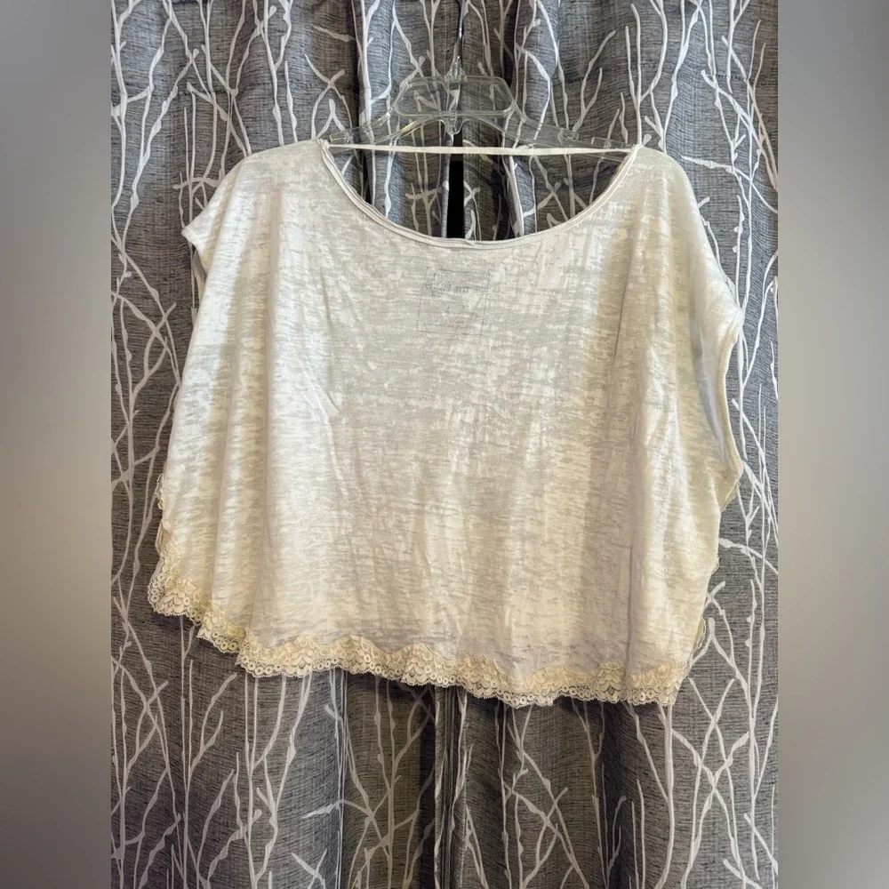 We The Free Women’s Sheer Top size Large - Picture 4 of 5